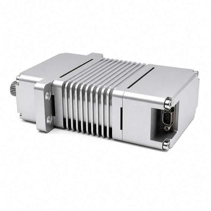 XQPOWER 400kg industrial servo perspective view showing high-torque servo housing, cooling fins, and output shaft for robotics and industrial automation